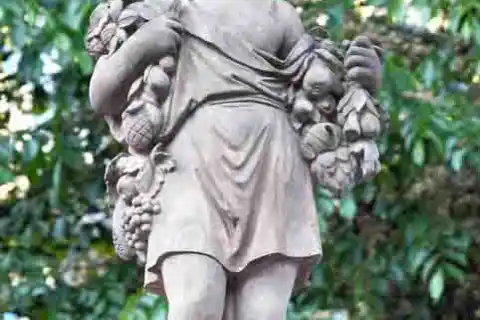 O. Mentzel, Září
