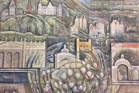 J. Hričák, Keramická stěna