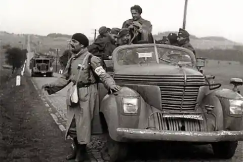 J.Houf, 10.5.1945, s partyzány
